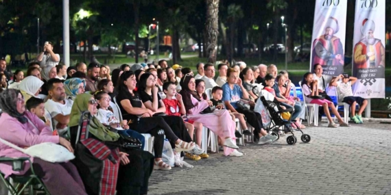 Bursa'da Kültürpark'ta Yeşilçam Sinema Akşamları Devam Ediyor