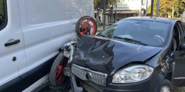 Bursa'da motosiklet otomobille çarpıştı, 1 kişi ağır yaralandı