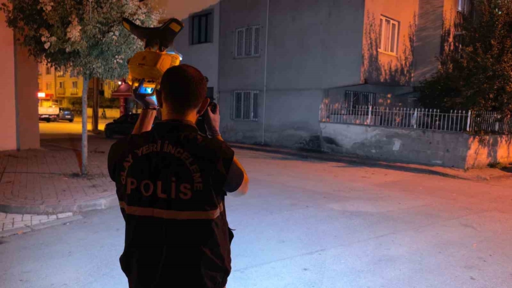 Bursa'da motosikletli saldırgan tüfekle ateş açtı, 1 yaralı