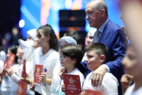 Bursa'dan TÜGVA Yaz Okulları Buluşması'na Rekor Katılım