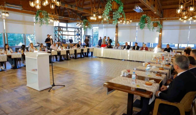 Büyükkılıç ve Akar, Kayseri'de Şehit Aileleriyle Buluştu