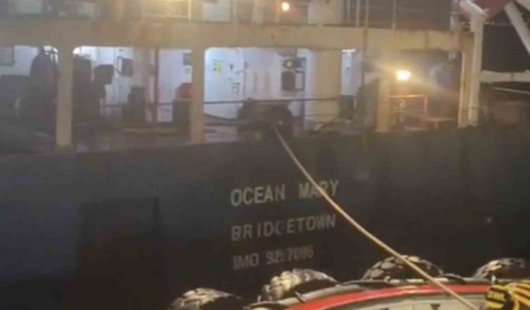 Çanakkale Boğazı'nda OCEAN MARY kuru yük gemisi arıza yaptı