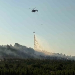 Çanakkale'de orman yangınına müdahale sürüyor