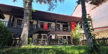 Çankırı'daki 272 Yıllık Çivitçioğlu Medresesi Ziyaretçilerini Ağırlıyor