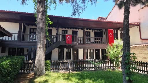 Çankırı'daki 272 Yıllık Çivitçioğlu Medresesi Ziyaretçilerini Ağırlıyor