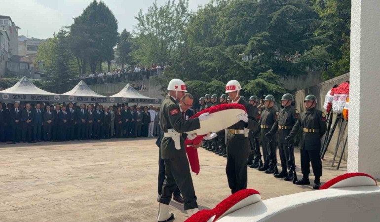 Celal Bayar, vefatının 40. yılında Gemlik'te anıldı