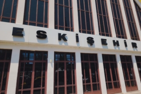 Cevdet Yılmaz Eskişehir'de Valiliği Ziyaret Edecek