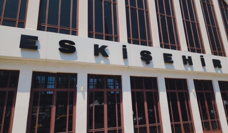 Cevdet Yılmaz Eskişehir'de Valiliği Ziyaret Edecek