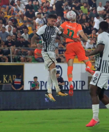 Corendon Alanyaspor, Beşiktaş'ı 1-0 mağlup etti