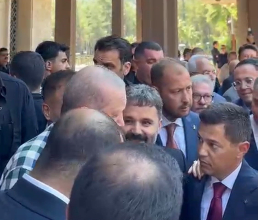 Cumhurbaşkanı Erdoğan, Marmaris'te Vatandaşlarla Buluştu