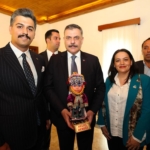 DAĞDER'DEN İÇİŞLERİ BAKANI MUSTAFA ÇİFTÇİ'YE ANLAMLI HEDİYE: KELES BEBEĞİ