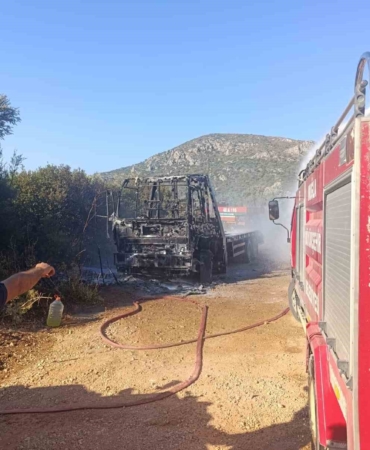 Datça'da kamyonet kundaklama iddiasıyla 2 kişi tutuklandı