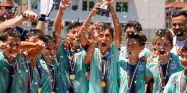 Denizli Büyükşehir Futbol Turnuvası'nın Şampiyonu Sosyal Hizmetler