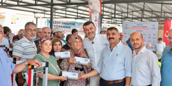 Denizli'de 10 bin çiftçiye mazot desteği dağıtımı sürüyor