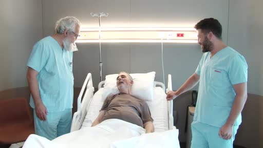 Dev aort anevrizması kapalı yöntemle başarıyla tedavi edildi