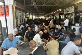 Dicle Kaymakamı Mustafa Atış, esnaf ve vatandaşlarla buluşuyor