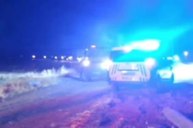 Diyarbakır Silvan'da anız ve örtü yangını söndürme çalışmaları sürüyor