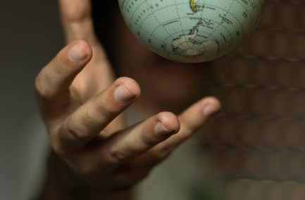 Duran: Dezenformasyon 2027'de Küresel Risk Olacak