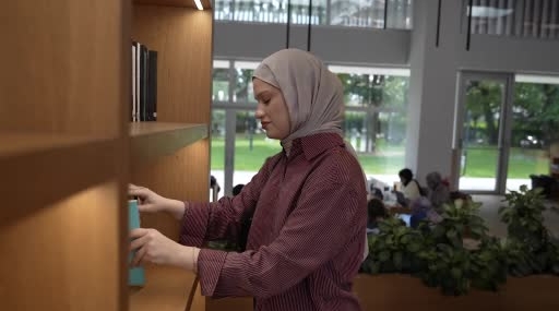 Düzce'de Kütüphane Başarısı: Ravza Yıldırım'ın Hikayesi