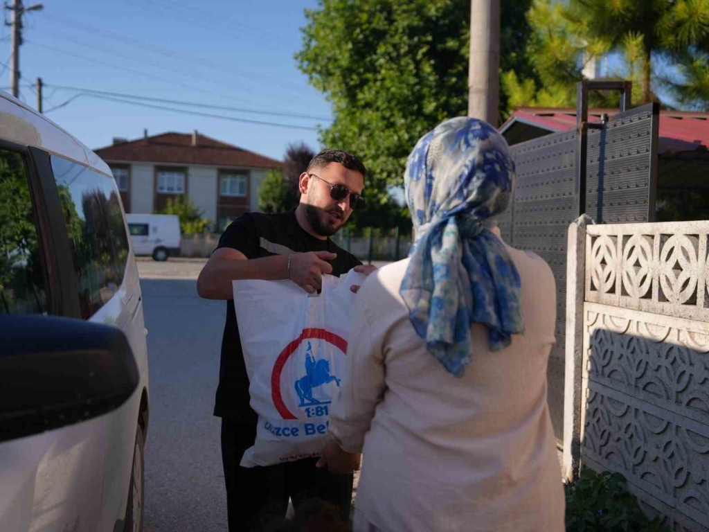 Düzce'de Tarım Akademisi'nde İlk Hasat Gerçekleşti
