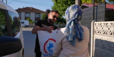 Düzce'de Tarım Akademisi'nde İlk Hasat Gerçekleşti
