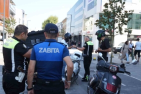 Düzce'de yayalaştırılan caddeye motosikletle giren 17 sürücüye ceza