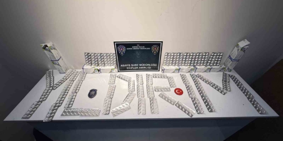 Edirne'de durdurulan araçta 600 uyuşturucu hap bulundu