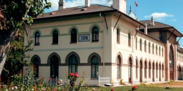 Edirne'de göçmen kaçakçılığına yönelik operasyon düzenlendi