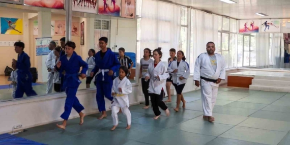 Efeler Belediyesi yaz kurslarına judo dersi ekledi