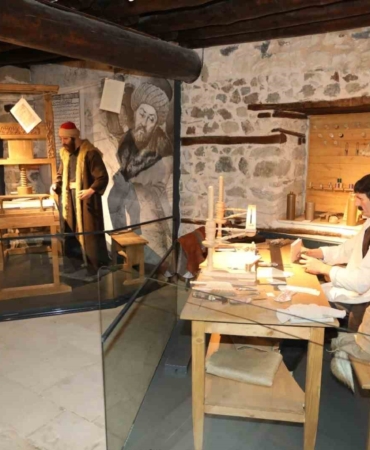 Elazığ'daki Müzeler Yaz Sezonunda Ziyaretçi Akınına Uğradı