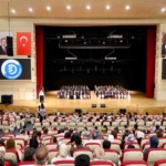 Erciyes Üniversitesi Diş Hekimliği Fakültesi 17. Dönem Mezunlarını Verdi