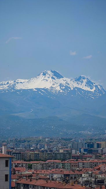 Erciyes Üniversitesi'ne 21 Laboratuvarlı Yeni Bina Kazandırıldı
