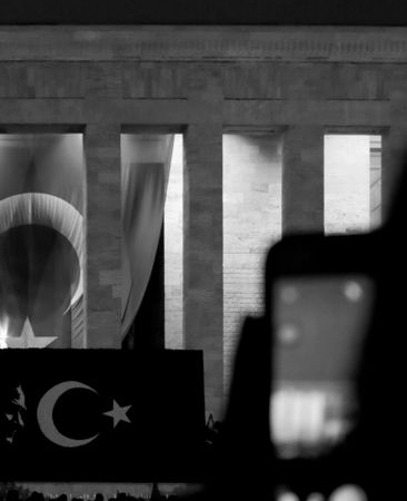 Erdoğan, Japonya Başbakanı Takaiçi ile telefon görüşmesi yaptı