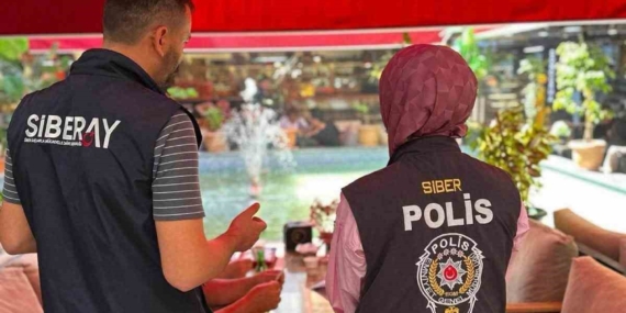 Erzincan'da 300 Kişiye Siber Güvenlik Eğitimi Verildi