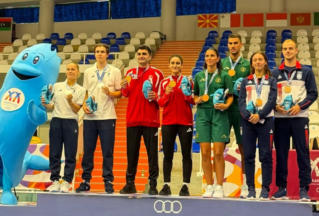 Erzincanlı badmintoncular Akdeniz Oyunları'nda altın madalya kazandı