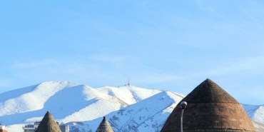 Erzurum'daki Taş Baba, Anadolu'nun Tarihine Işık Tutuyor