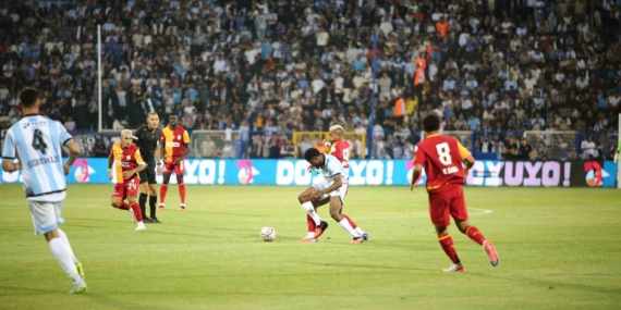 Erzurumspor FK, Galatasaray'a 4-0 Yenildi