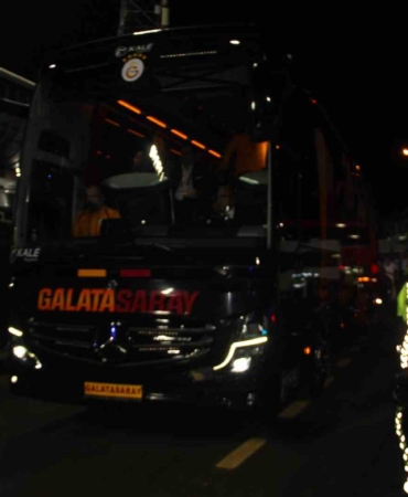 Erzurumspor FK ve Galatasaray stadyuma geldi