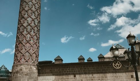 Erzurum'un petrol tarihi: II. Abdülhamid’in istihbaratçısı belgeleri ortaya çıkardı