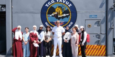Esenyurt Belediyesi'nden gençlere TEKNOFEST Mavi Vatan gezisi