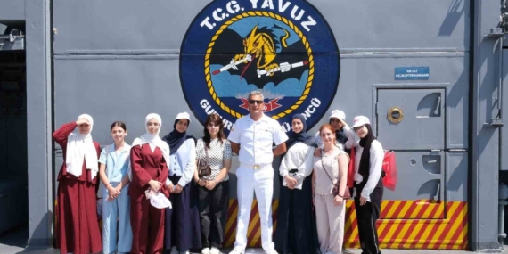 Esenyurt Belediyesi'nden gençlere TEKNOFEST Mavi Vatan gezisi