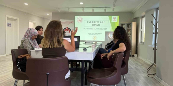 Eskişehir'de Aile Eğitim Programı ile Aile Yaşamı Destekleniyor