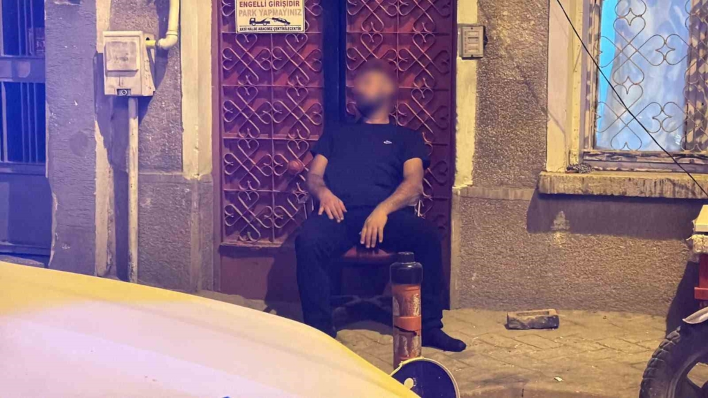 Eskişehir'de sandalyede baygın bulunan kişi alkollü çıktı
