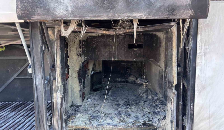 Eskişehir'de yolcu otobüsünde yangın, 27 yolcu tahliye edildi