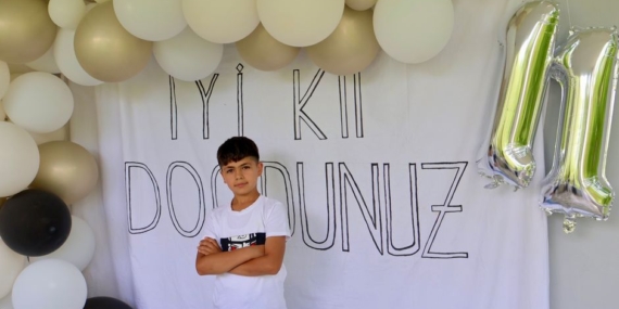 Eskişehirli 11 yaşındaki voleybolcu Eczacıbaşı'na transfer oldu