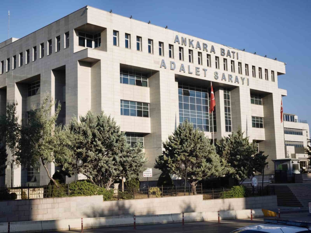 Etimesgut Belediyesi'nde usulsüzlük soruşturmasında 55 kişi adliyeye sevk edildi