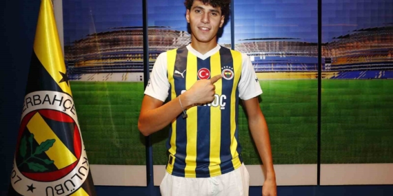 Fenerbahçe, Omar Fayed'i Frosinone'ye transfer etti