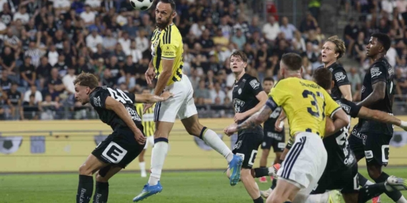 Fenerbahçe, Sturm Graz'ı 1-0 mağlup ederek play-off turuna yükseldi