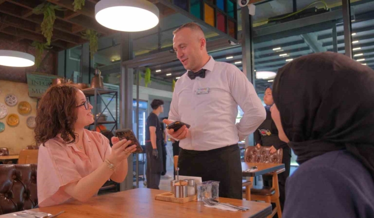 Gastro İnegöl, ayrıntılı menü uygulamasını başlattı
