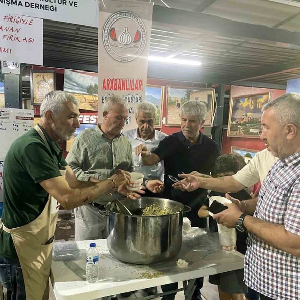 Gaziantep'te Hemşehri Dernekleri Festivali'nde Araban rüzgarı